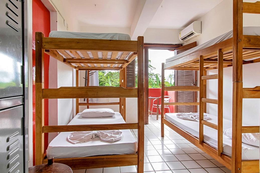 Novos Baianos Hostel E Pousada Порто Сегуро Екстериор снимка